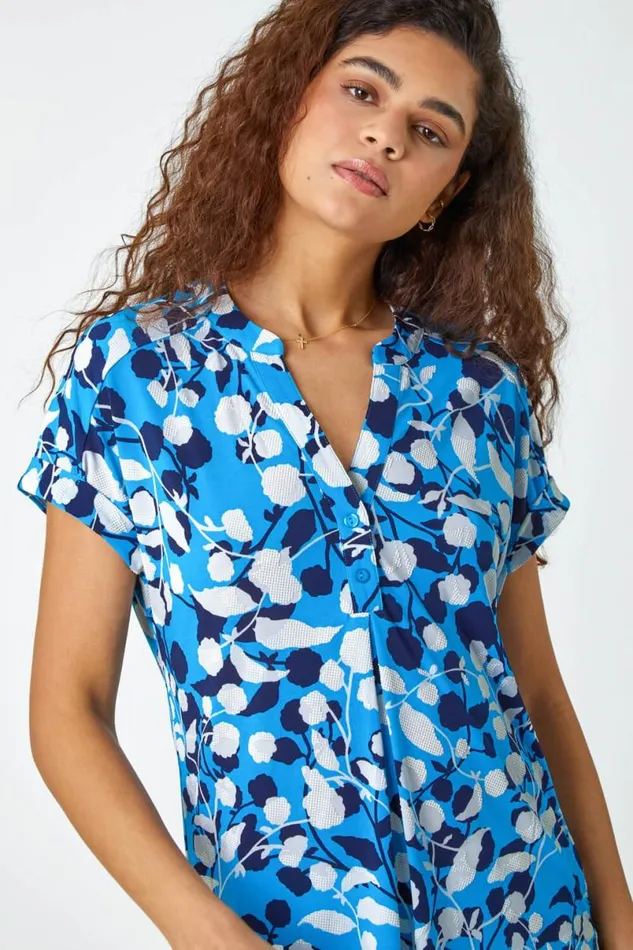 Turquoise Textured Floral Overshirt VNeck Stretch Top Women Roman Tops