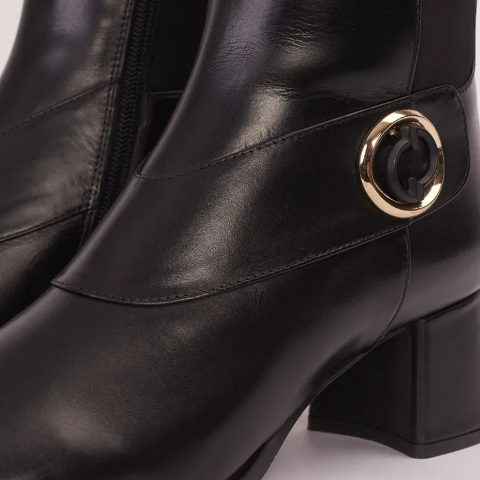 Vinci Leather Boots and Booties The Windsor Black Leather Knee High Boot 8211 Women