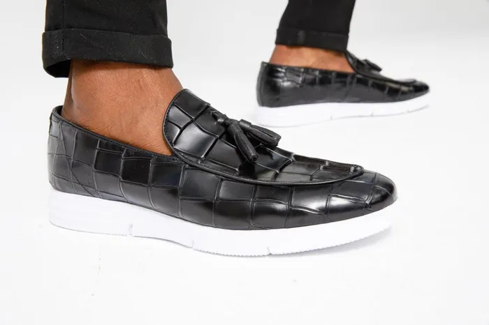 Vinci Leather Casual The Parga Black Leather Tassel Casual Loafer Shoe 8211 Men