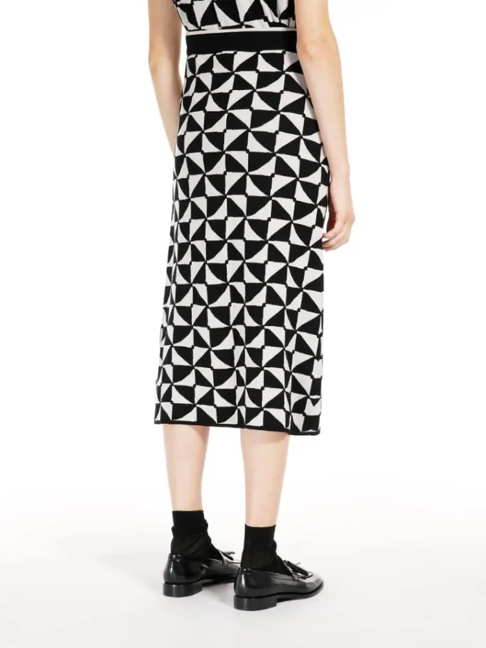 Woman Jacquard Wool Yarn Skirt Ecru Maxmara Skirts Woman Jacquard Wool Yarn Skirt Ecru Maxmara Skirts