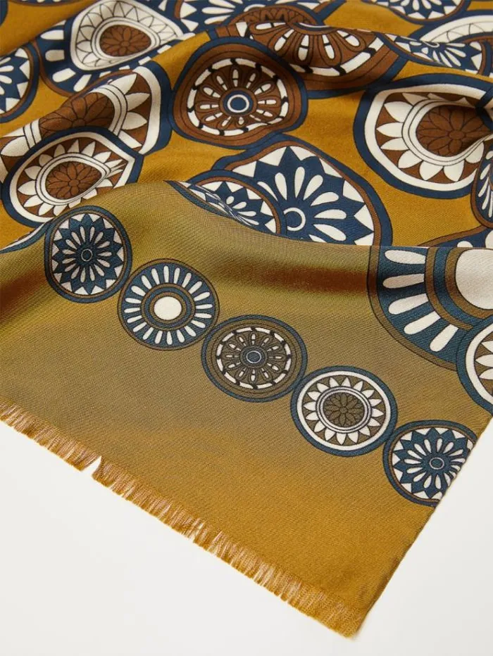 Woman Printed Silk Scarf Mustard Maxmara Scarves And Foulards Woman Printed Silk Scarf Mustard Maxmara Scarves And Foulards