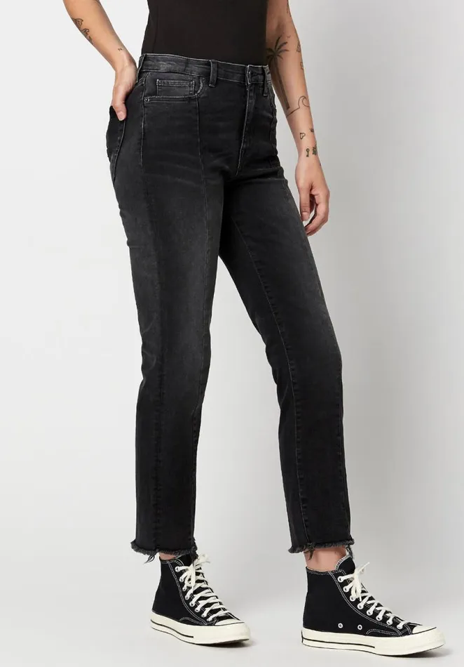 Women High Rise Straight Jayden Dark and Worn Jeans Black Buffalo David Bitton Straight Leg