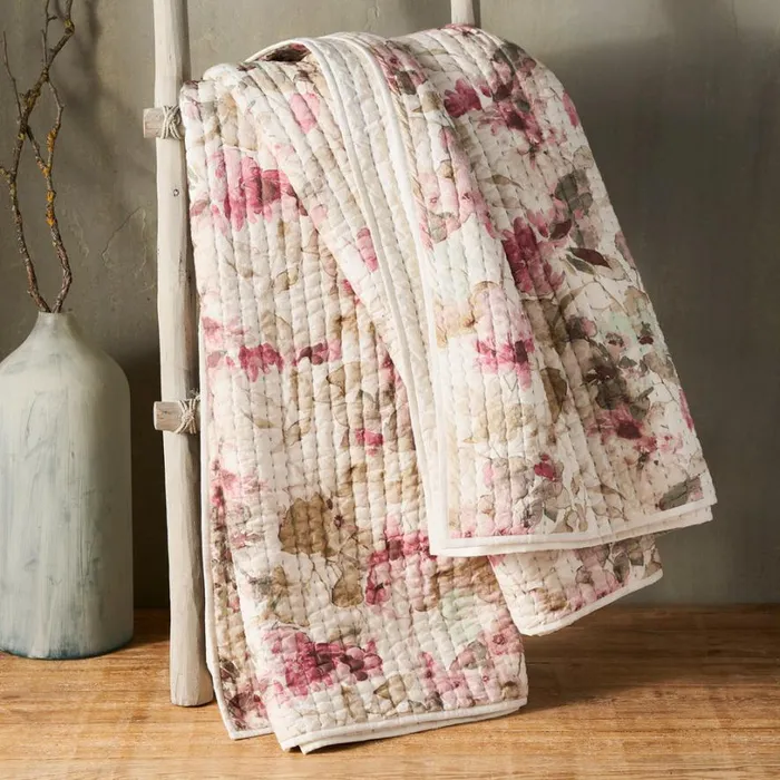 Women Jasmine Bloom Quilt Sundance Catalog Bedding and Bath Women Jasmine Bloom Quilt Sundance Catalog Bedding and Bath