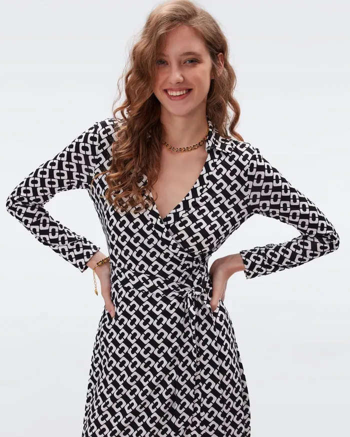 Women Jeanne Silk Jersey Wrap Dress Chain Link Medium Black DVF Dresses