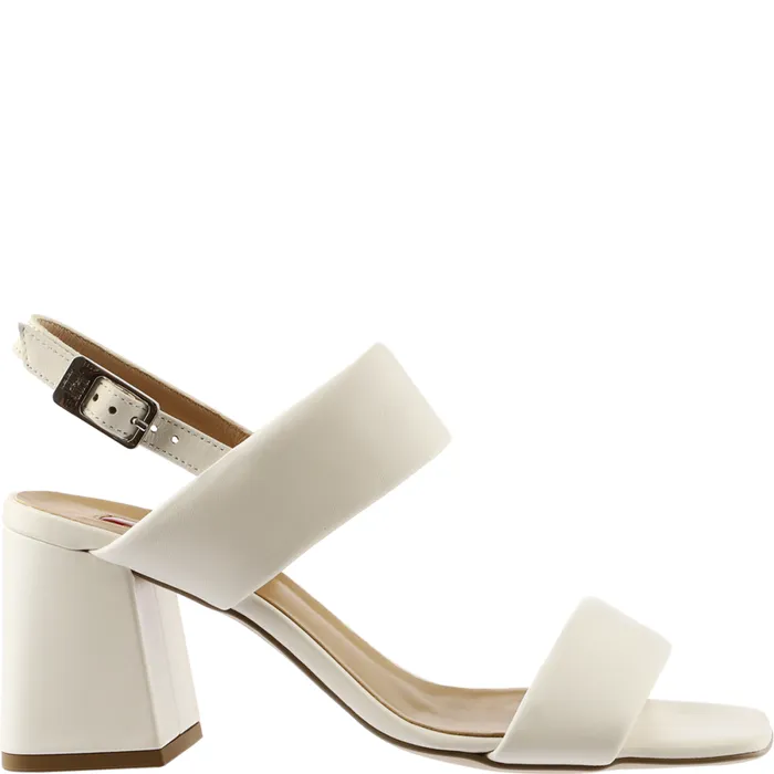 Women Peach Sandals Creme HGL Sandals