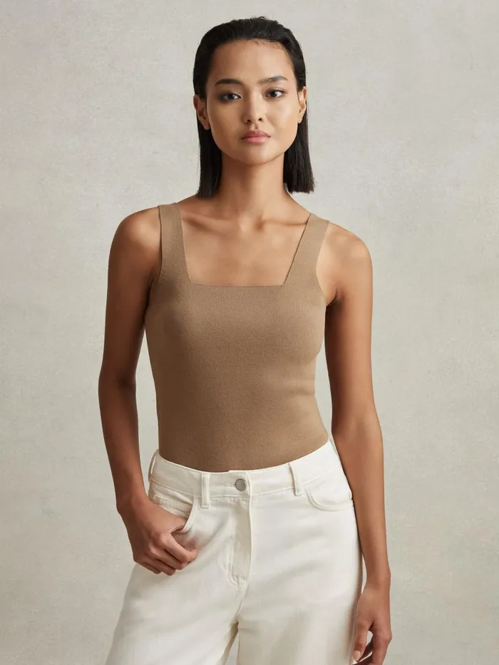 Women Reiss Vests Harper Knitted Square Neck Vest Mink