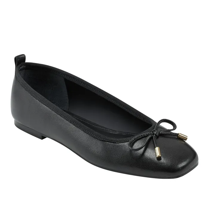 Women Ubet Slipon Casual Flat Black Marc Fisher Loafers and Flats