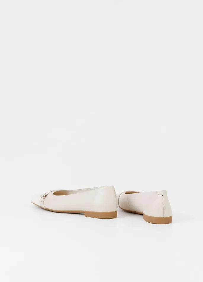 Women Vagabond Ballet Flats SIBEL SHOES Offwhite Leatherpatent