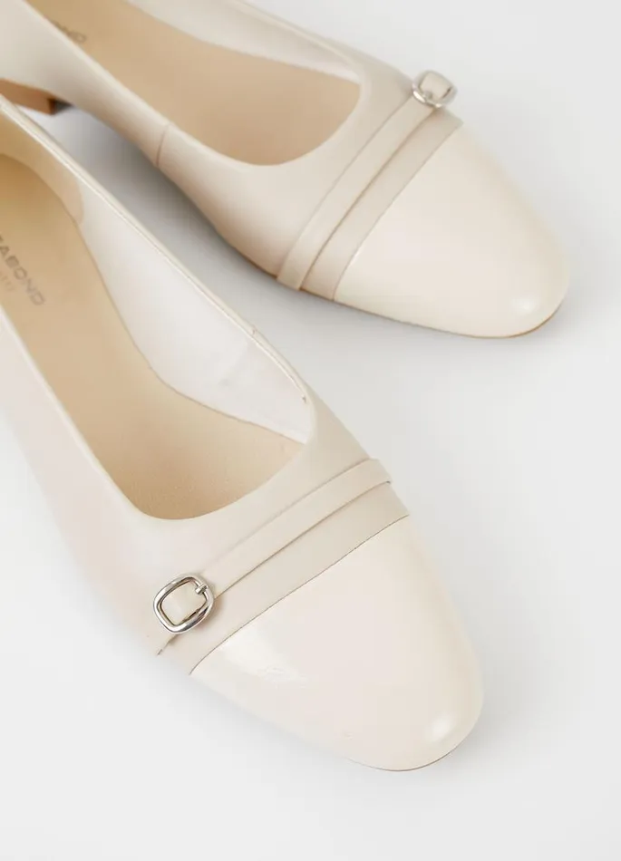 Women Vagabond Ballet Flats SIBEL SHOES Offwhite Leatherpatent