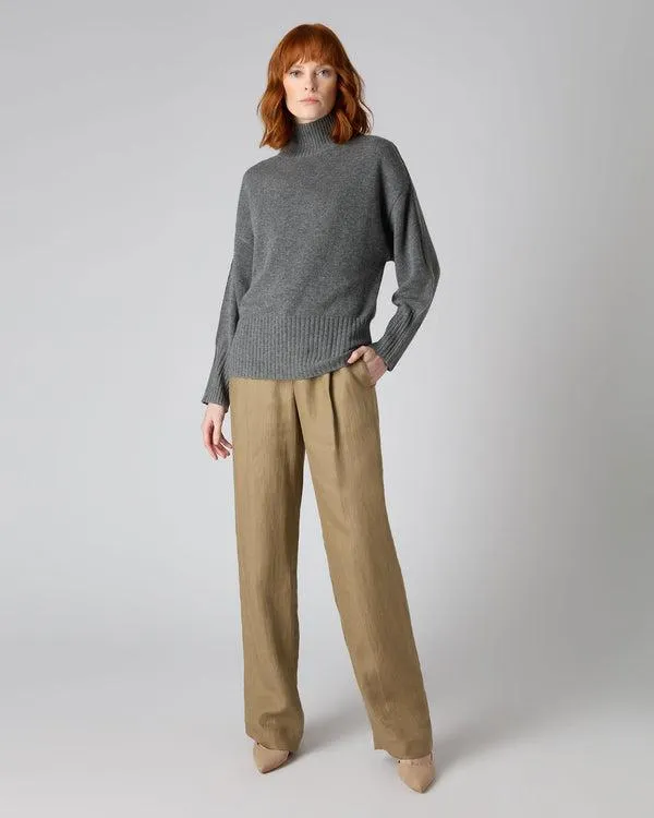 Women Women039s Metal Trim Curved Hem Cashmere SweaterIn Elephant Grey Elephant Grey NPeal Turtle Necks