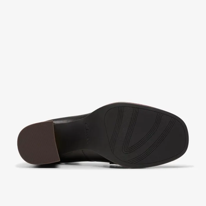 Zoya 85 Walk Black Leather Women Clarks Heels and Pumps
