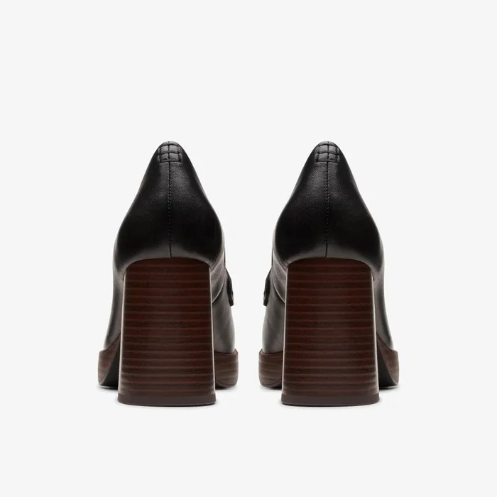Zoya 85 Walk Black Leather Women Clarks Heels and Pumps